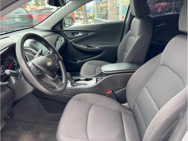 2017 Chevrolet Malibu LS