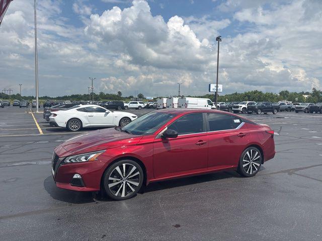 2021 Nissan Altima SR FWD