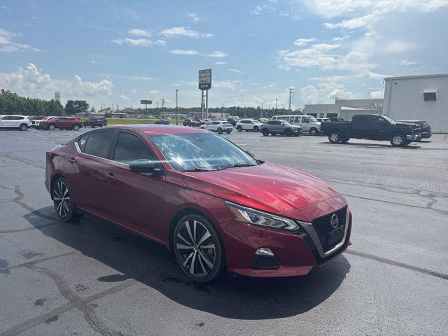 2021 Nissan Altima SR FWD