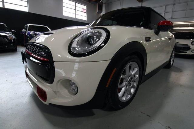 2016 MINI Cooper Hardtop S