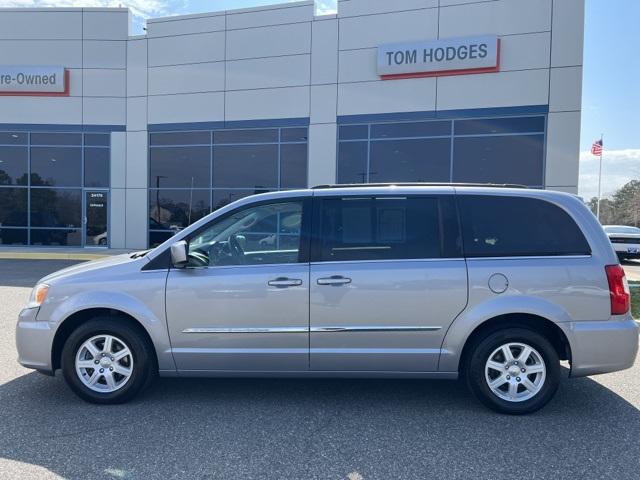 2013 Chrysler Town & Country Touring
