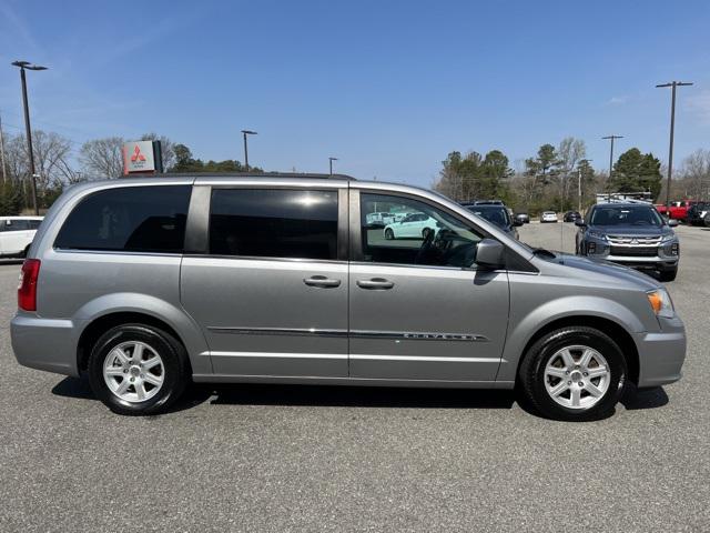2013 Chrysler Town & Country Touring