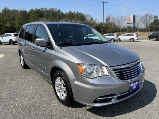 2013 Chrysler Town & Country Touring