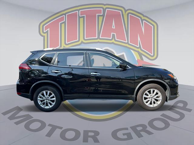 Used 2019 Nissan Rogue SV with VIN JN8AT2MV7KW387096 for sale in Queens, NY