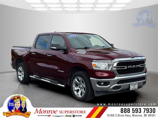 2019 RAM 1500 Big Horn/Lone Star Crew Cab 4x4 57 Box