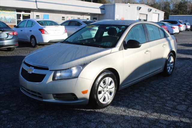 2014 Chevrolet Cruze LS Auto