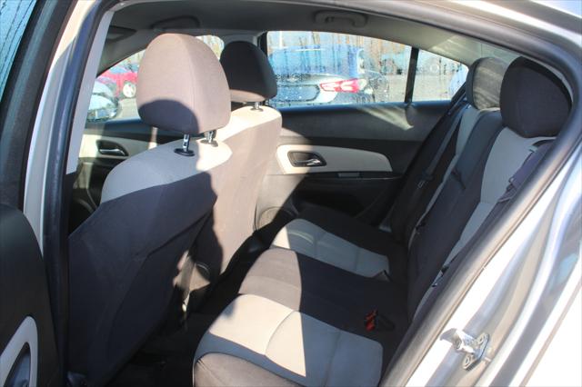 2014 Chevrolet Cruze LS Auto