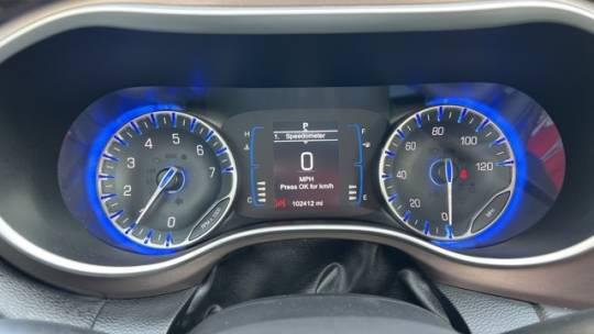 2017 Chrysler Pacifica Touring-L