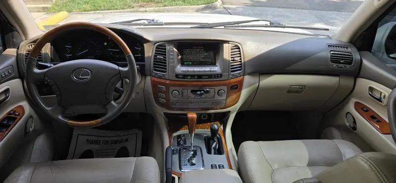 2003 Lexus LX 470 4dr SUV