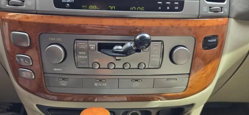 2003 Lexus LX 470 4dr SUV