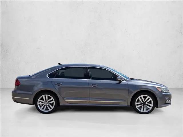 2017 Volkswagen Passat 1.8T SEL Premium