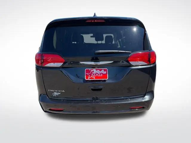 2019 Chrysler Pacifica L