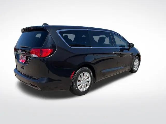 2019 Chrysler Pacifica L