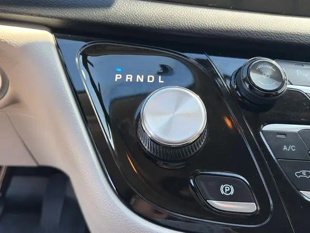 2019 Chrysler Pacifica L