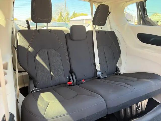 2019 Chrysler Pacifica L
