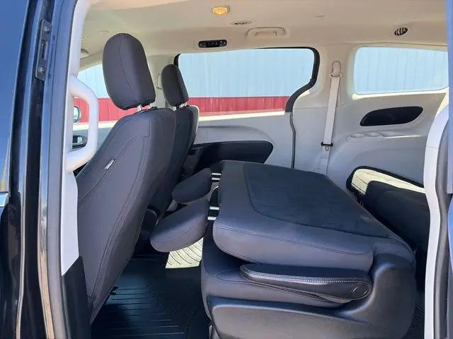 2019 Chrysler Pacifica L