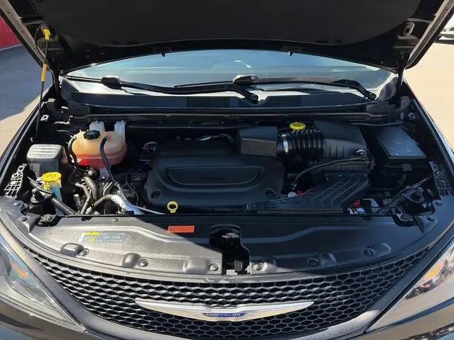 2019 Chrysler Pacifica L