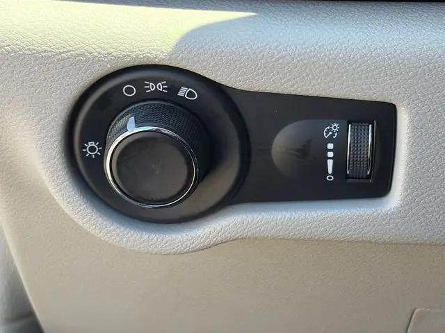 2019 Chrysler Pacifica L