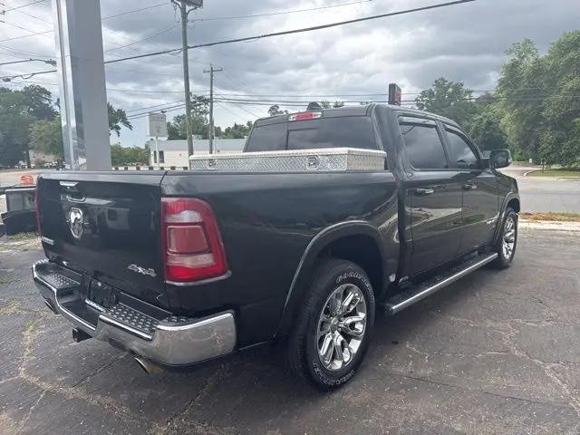 2019 Ram 1500 Laramie Crew Cab 4x4 5'7" Box