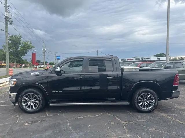 2019 Ram 1500 Laramie Crew Cab 4x4 5'7" Box