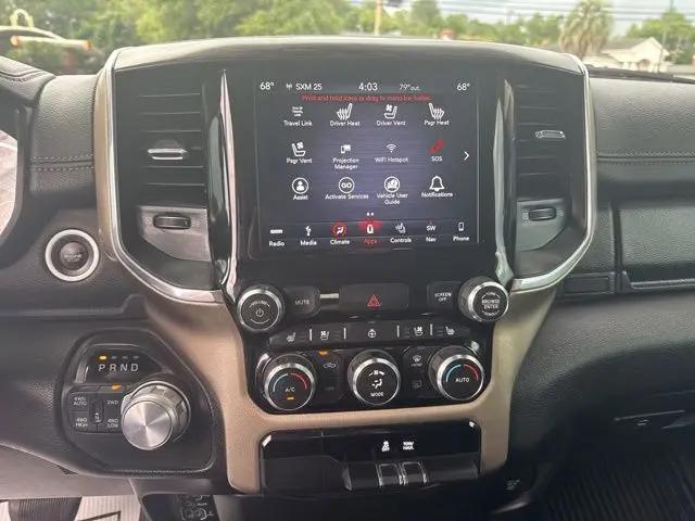 2019 Ram 1500 Laramie Crew Cab 4x4 5'7" Box