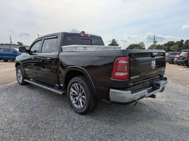 2019 Ram 1500 Laramie Crew Cab 4x4 5'7" Box