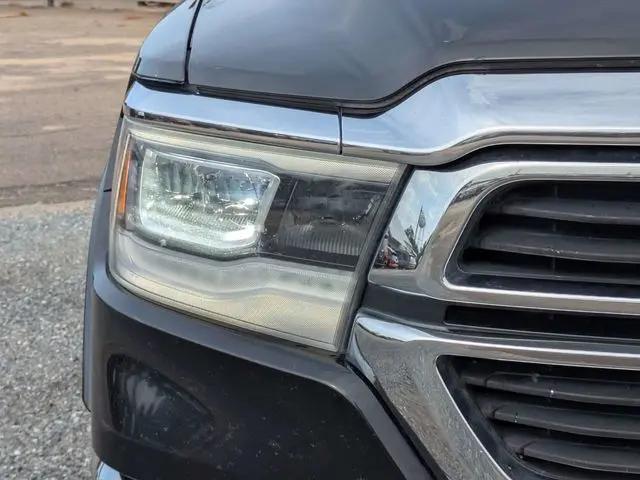 2019 Ram 1500 Laramie Crew Cab 4x4 5'7" Box