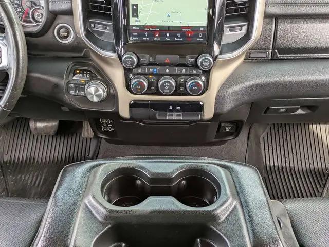 2019 Ram 1500 Laramie Crew Cab 4x4 5'7" Box