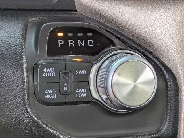 2019 Ram 1500 Laramie Crew Cab 4x4 5'7" Box