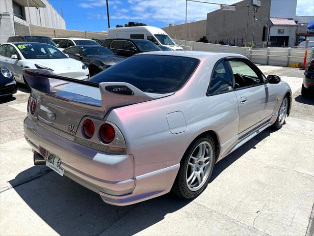 1995 Nissan GT-R Coupe