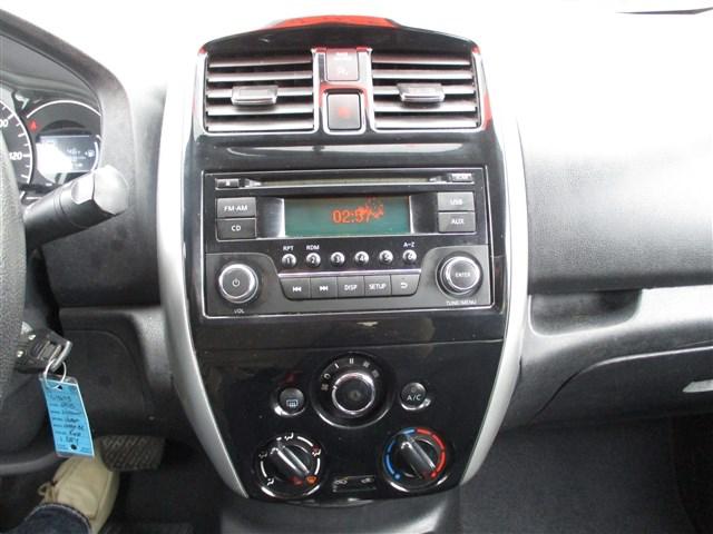 2015 Nissan Versa Note S SR