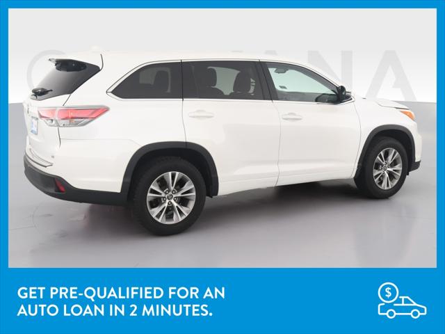 2016 Toyota Highlander LE Plus Sport Utility 4D
