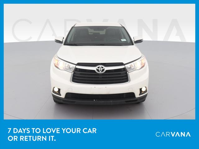 2016 Toyota Highlander LE Plus Sport Utility 4D