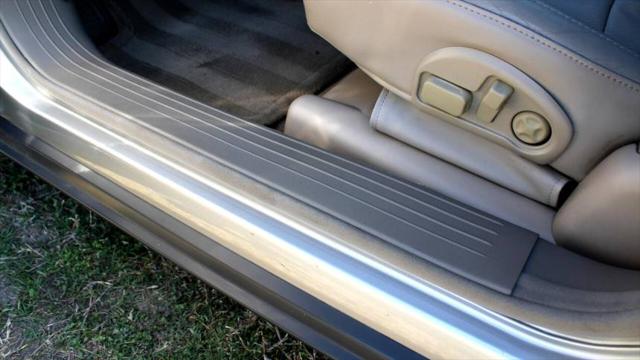 2005 Cadillac DeVille Livery
