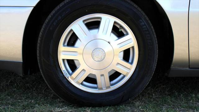 2005 Cadillac DeVille Livery