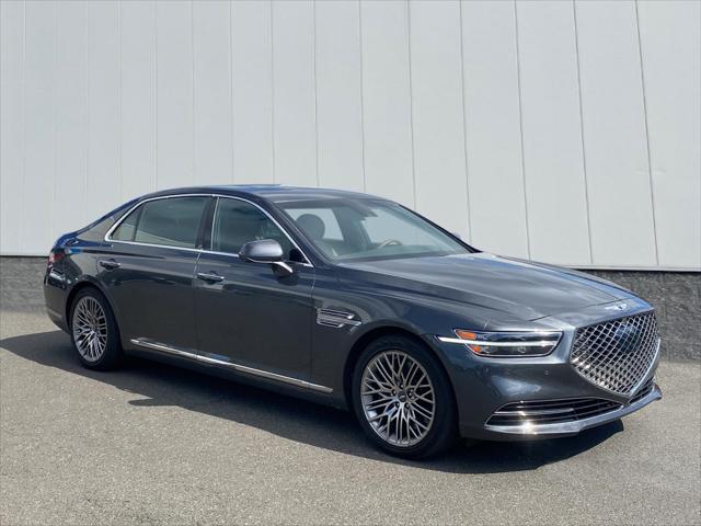 2022 Genesis G90