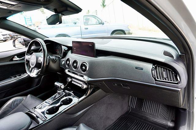 2022 Kia Stinger GT-Line