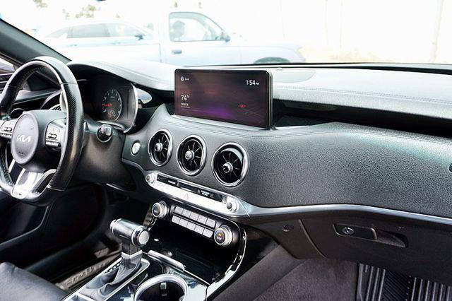 2022 Kia Stinger GT-Line