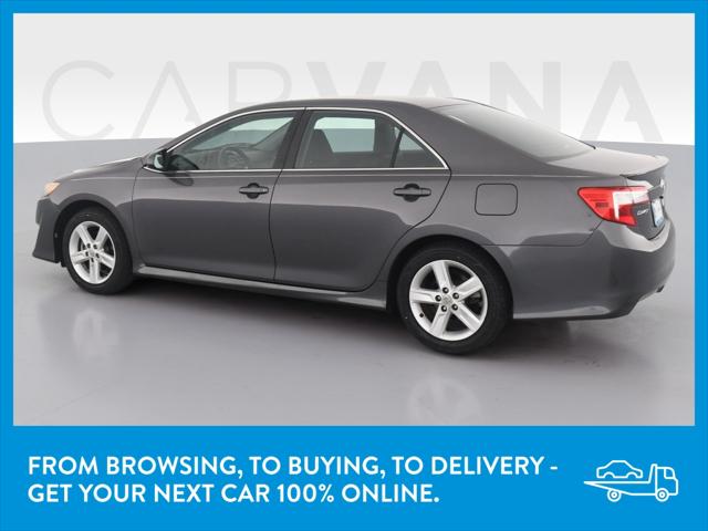 2013 Toyota Camry SE Sedan 4D