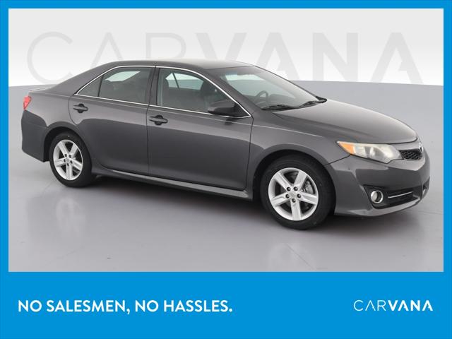 2013 Toyota Camry SE Sedan 4D