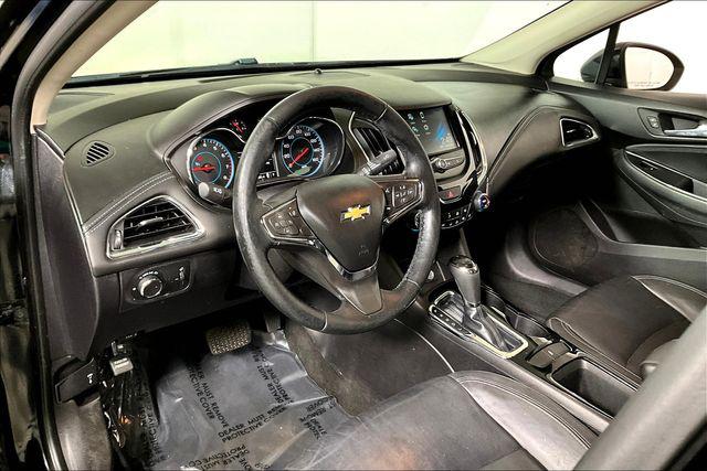 Used 2017 Chevrolet Cruze For Sale in Olive Branch, MS