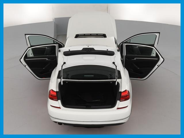 2016 Volkswagen Passat 1.8T SE