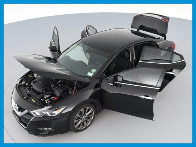2017 Nissan Maxima SR