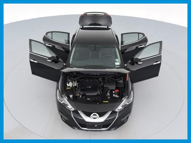 2017 Nissan Maxima SR