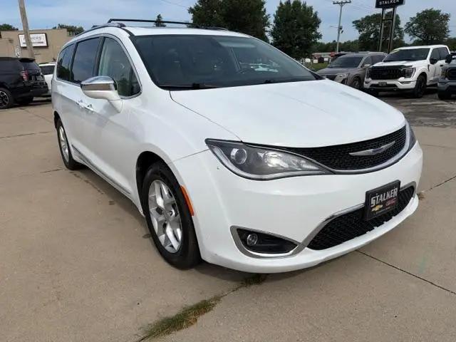 2020 Chrysler Pacifica Limited for sale in Creston, IA