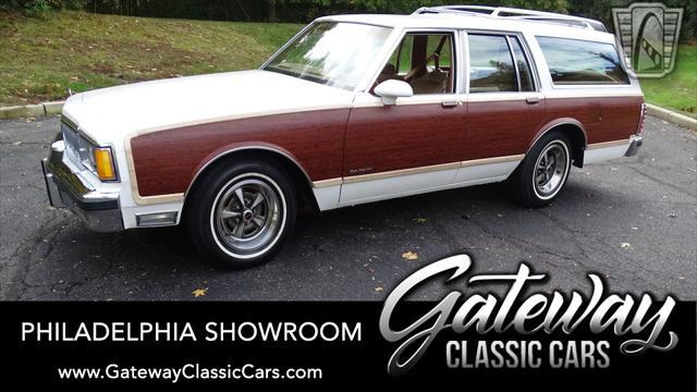1989 Pontiac Safari 4dr Wagon for sale in O Fallon, IL