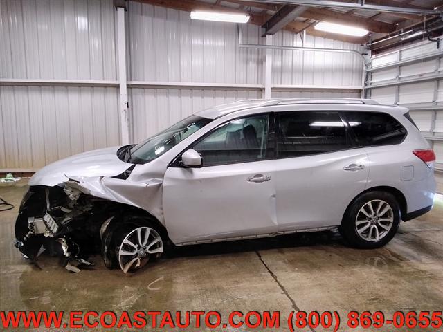 2014 Nissan Pathfinder SV for sale in Bedford, VA