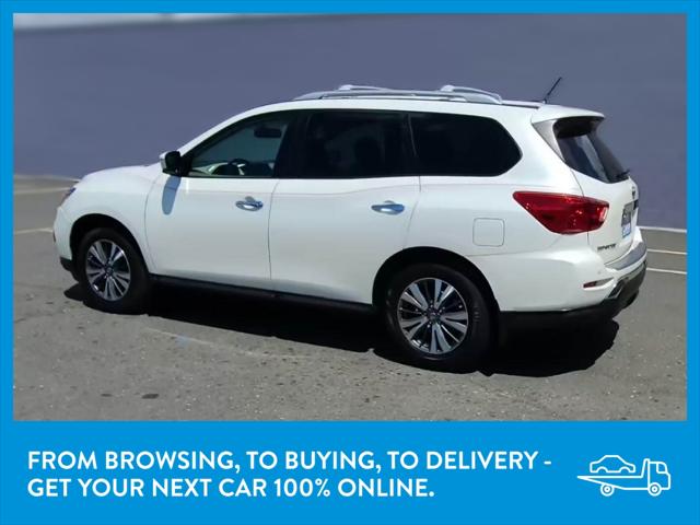 2017 Nissan Pathfinder SL