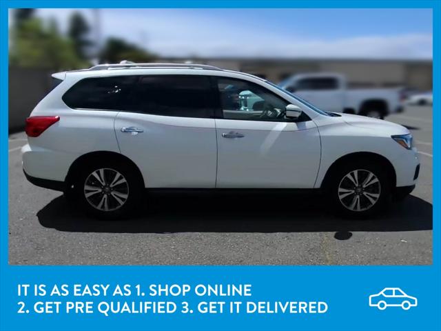 2017 Nissan Pathfinder SL