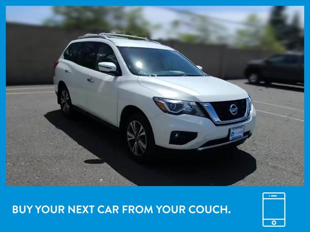2017 Nissan Pathfinder SL